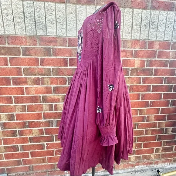 Free People Plum Backless Dress FloralEmbroidered BOHO Artsy Flow Babydoll Sz M - Picture 4 of 16
